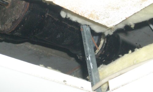 Asbesthaus - Site : Isolation thermique, protection incendie contre les fibres minérales artificielles (FMA) | © 2019, CRB Analyse Service GmbH | © CRB Analyse Service GmbH